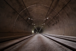 【画像】高速道路のトンネル掘削